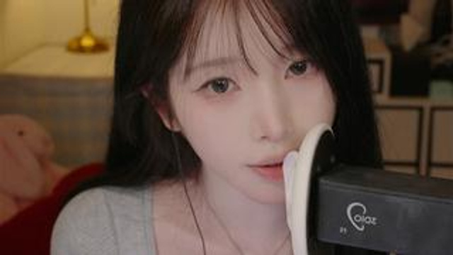 《在线》黏糊酥麻的耳舔+ 凝胶按摩 YoonYing ASMR