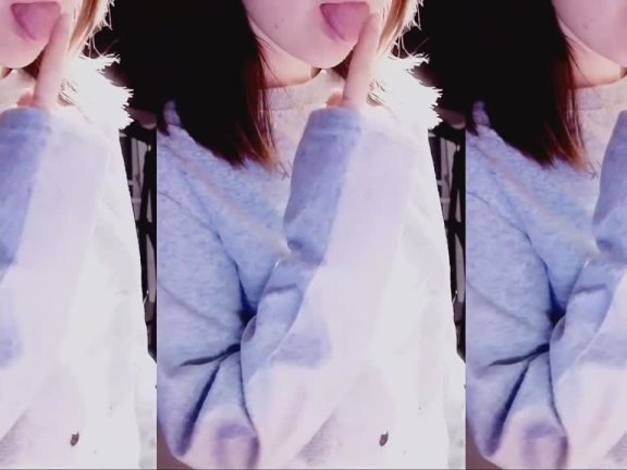 《在线》睡衣下身失踪+超绝美食特写~ 秋水ASMR